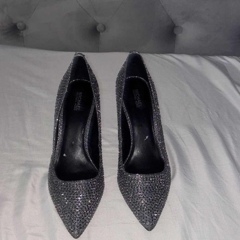 Michael Kors Glittering Silver Heels